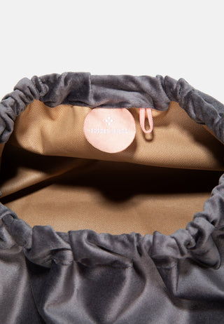 Pochette en velours grise