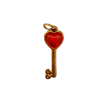 Charms clé cœur rouge