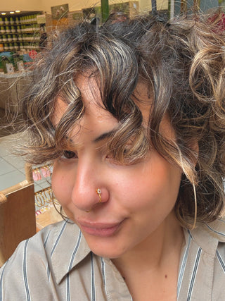 Faux piercing - narine